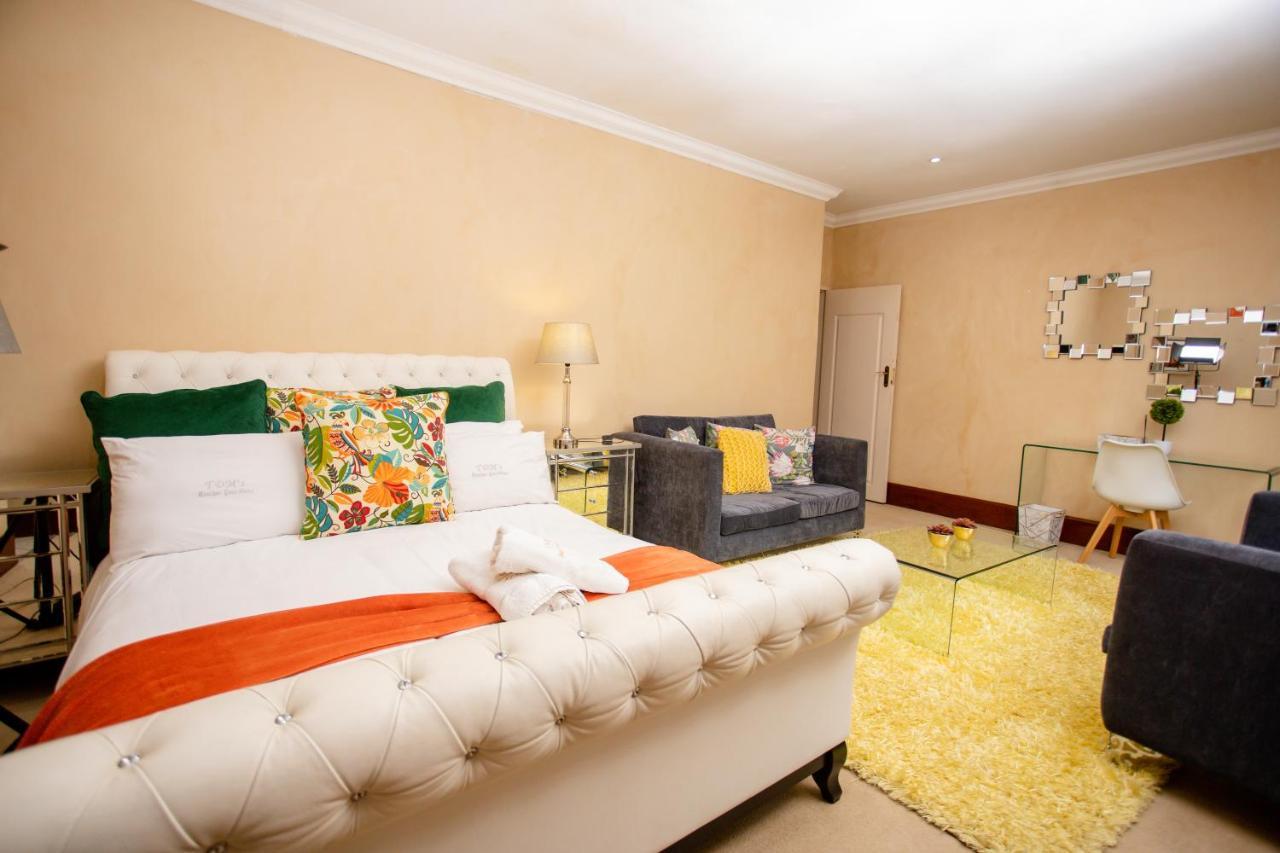 Tdm'S Boutique Guest House Pretoria-Noord Eksteriør billede