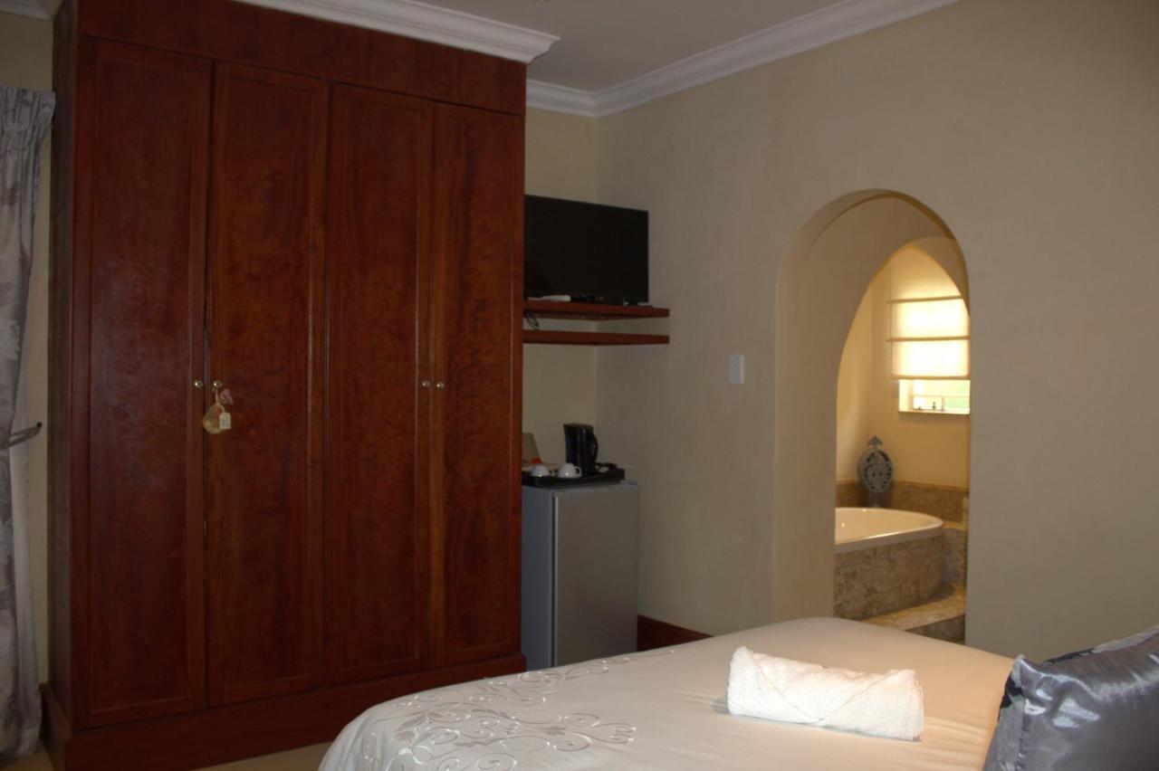 Tdm'S Boutique Guest House Pretoria-Noord Eksteriør billede