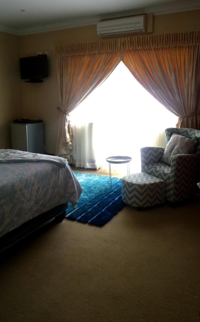 Tdm'S Boutique Guest House Pretoria-Noord Eksteriør billede